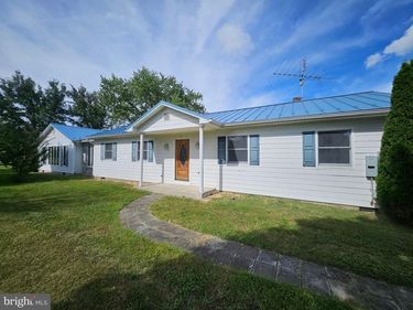 15388 LORD FAIRFAX HIGHWAY, WHITE POST, VA 22663