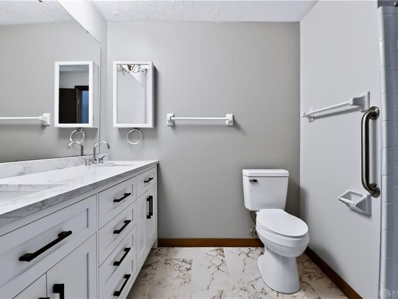 6349 Jason Lane, Centerville, OH 45459 Photo 11