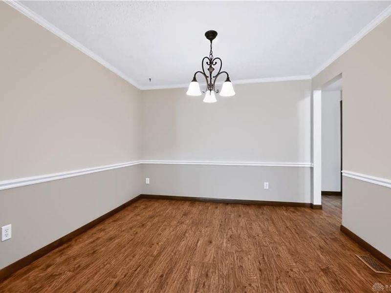 6349 Jason Lane, Centerville, OH 45459 Photo 7