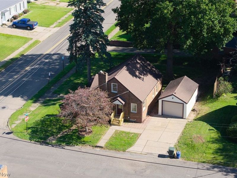 1588 25th Street NW, Canton, OH 44709 Photo 3
