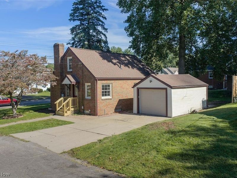 1588 25th Street NW, Canton, OH 44709 Photo 4