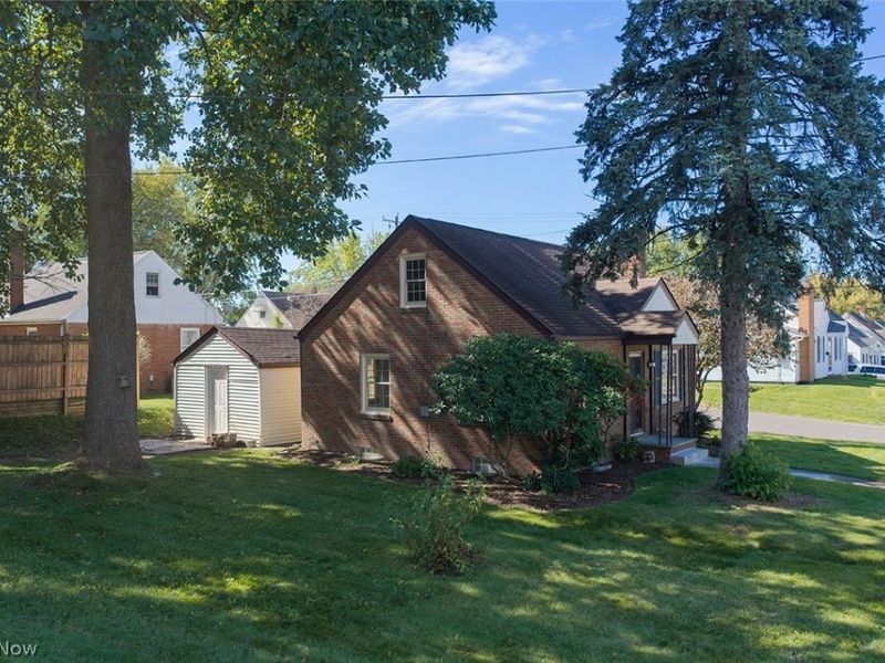 1588 25th Street NW, Canton, OH 44709 Photo 8