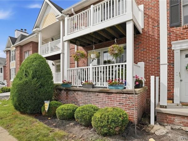 960 Hopkins Road , Unit E, Buffalo, NY 14221
