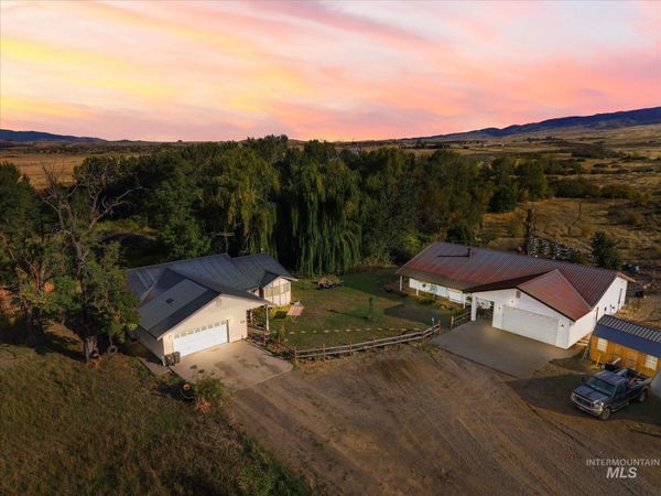 1009 Grays Creek Rd., Indian Valley, ID 83612
