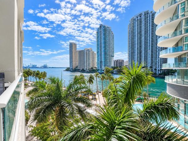 300 S Biscayne Blvd, Unit L-406, Miami, FL 33131