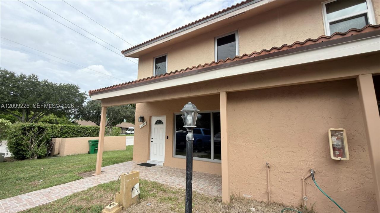 4299 Coral Springs Dr , Unit 3A, Coral Springs, FL 33065 Photo