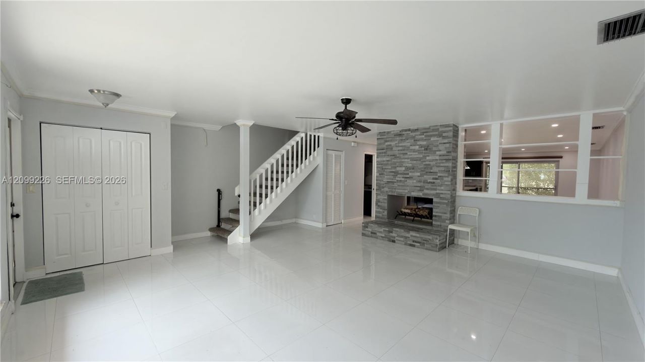4299 Coral Springs Dr , Unit 3A, Coral Springs, FL 33065 Photo