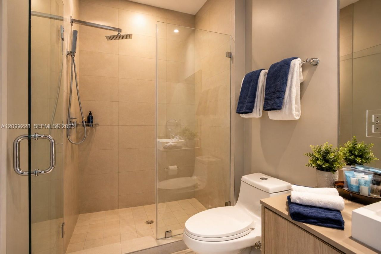 4111 S Ocean Dr , Unit 305, Hollywood, FL 33019 Photo