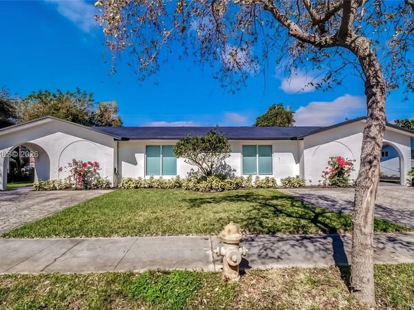 11690 SW 81st Rd , Unit 11690, Pinecrest, FL 33156