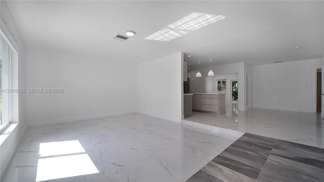 11690 SW 81st Rd , Unit 11690, Pinecrest, FL 33156 Photo