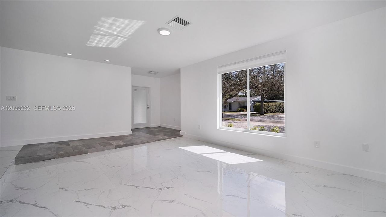 11690 SW 81st Rd , Unit 11690, Pinecrest, FL 33156 Photo
