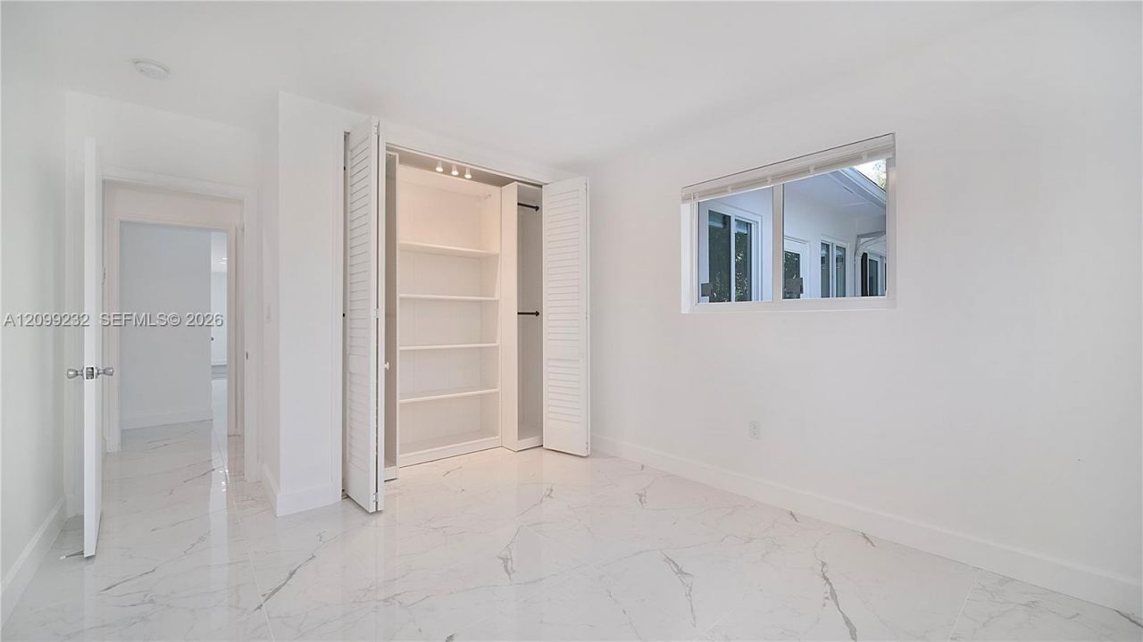 11690 SW 81st Rd , Unit 11690, Pinecrest, FL 33156 Photo