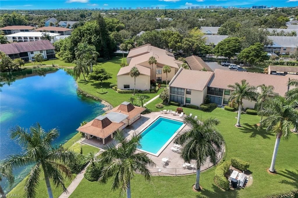960 Palm View Dr , Unit 209, Naples, FL 34110 Photo