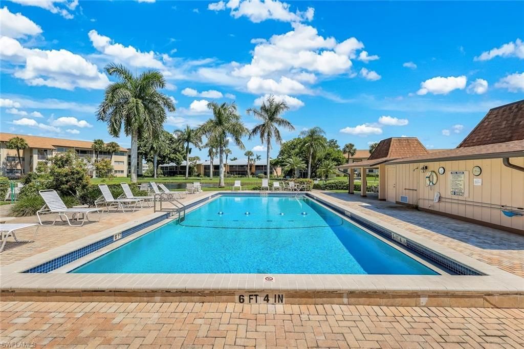 960 Palm View Dr , Unit 209, Naples, FL 34110 Photo