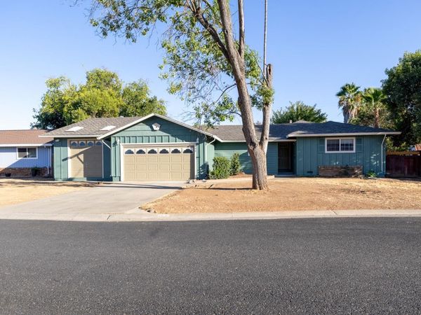 2545 Vernaccia Cir, Rancho Cordova, CA 95670