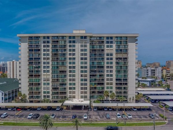400 ISLAND WAY , Unit 1109, CLEARWATER, FL 33767
