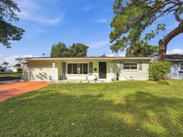 9010 1ST STREET N, ST PETERSBURG, FL 33702