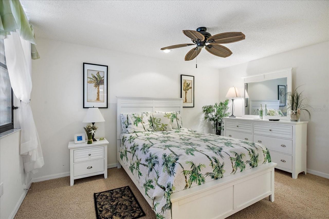 211 Pineneedle Drive, Unit 211, Bradenton, FL 34210 Photo