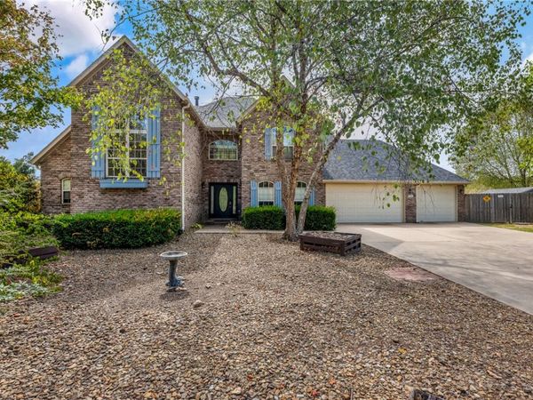 702 N 27th Street , Rogers, AR 72756