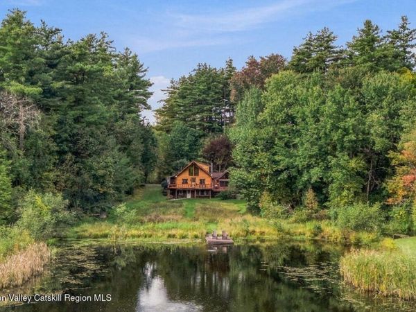 304 Hennett Road, Valatie, NY 12184