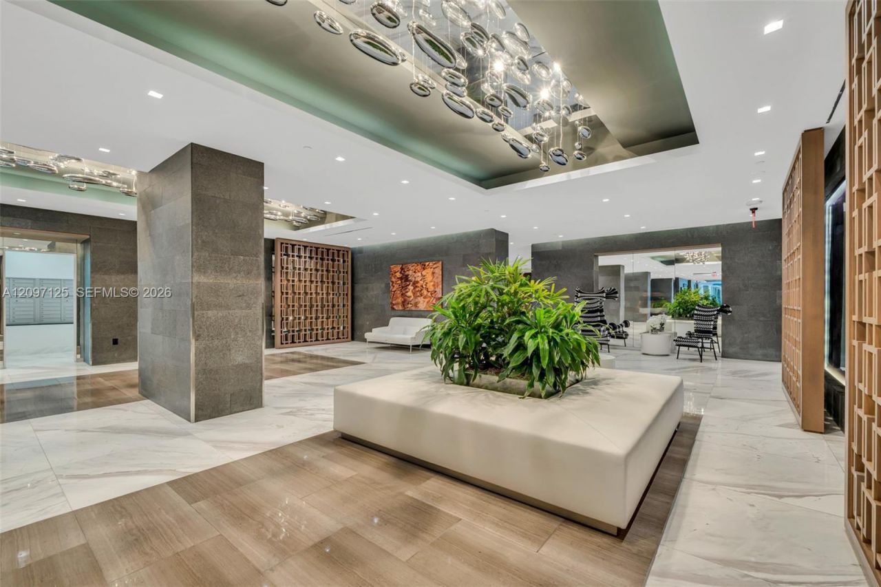 400 Sunny Isles Blvd, Unit 916, Sunny Isles Beach, FL 33160 Photo