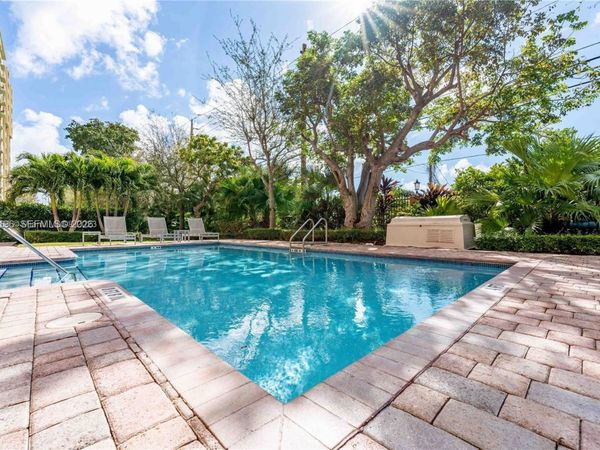 3530 SW 22nd St, Unit 703, Miami, FL 33145