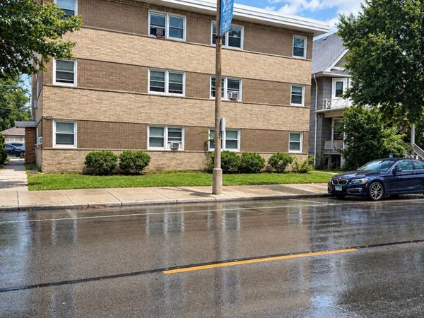 929 S Oak Park Avenue, Unit 3NE, Oak Park, IL 60304