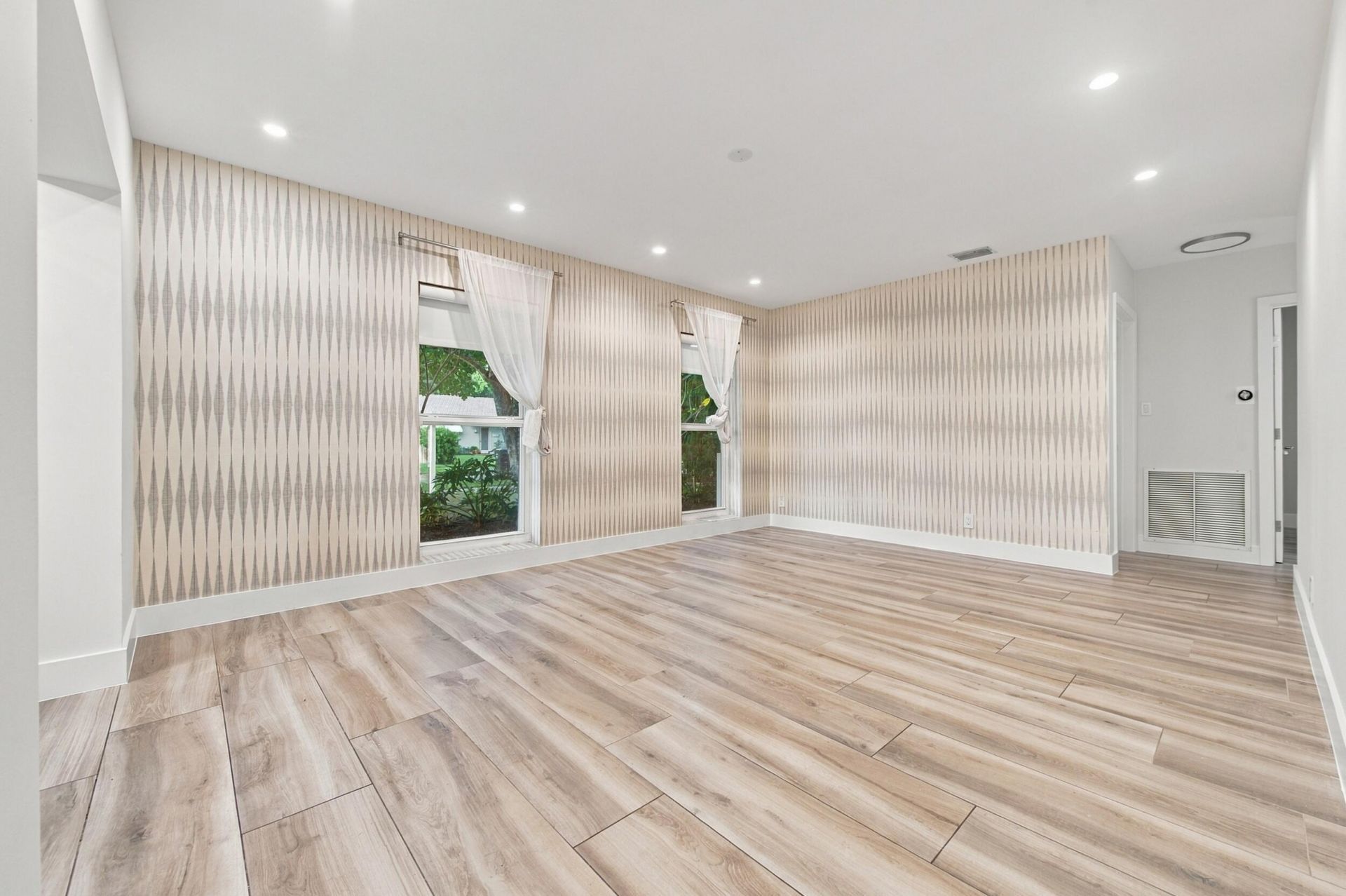 722 SW 16th Court, Fort Lauderdale, FL 33315 Photo