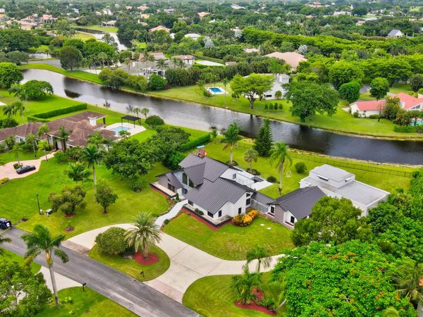 10385 Avenida Del Rio, Delray Beach, FL 33446