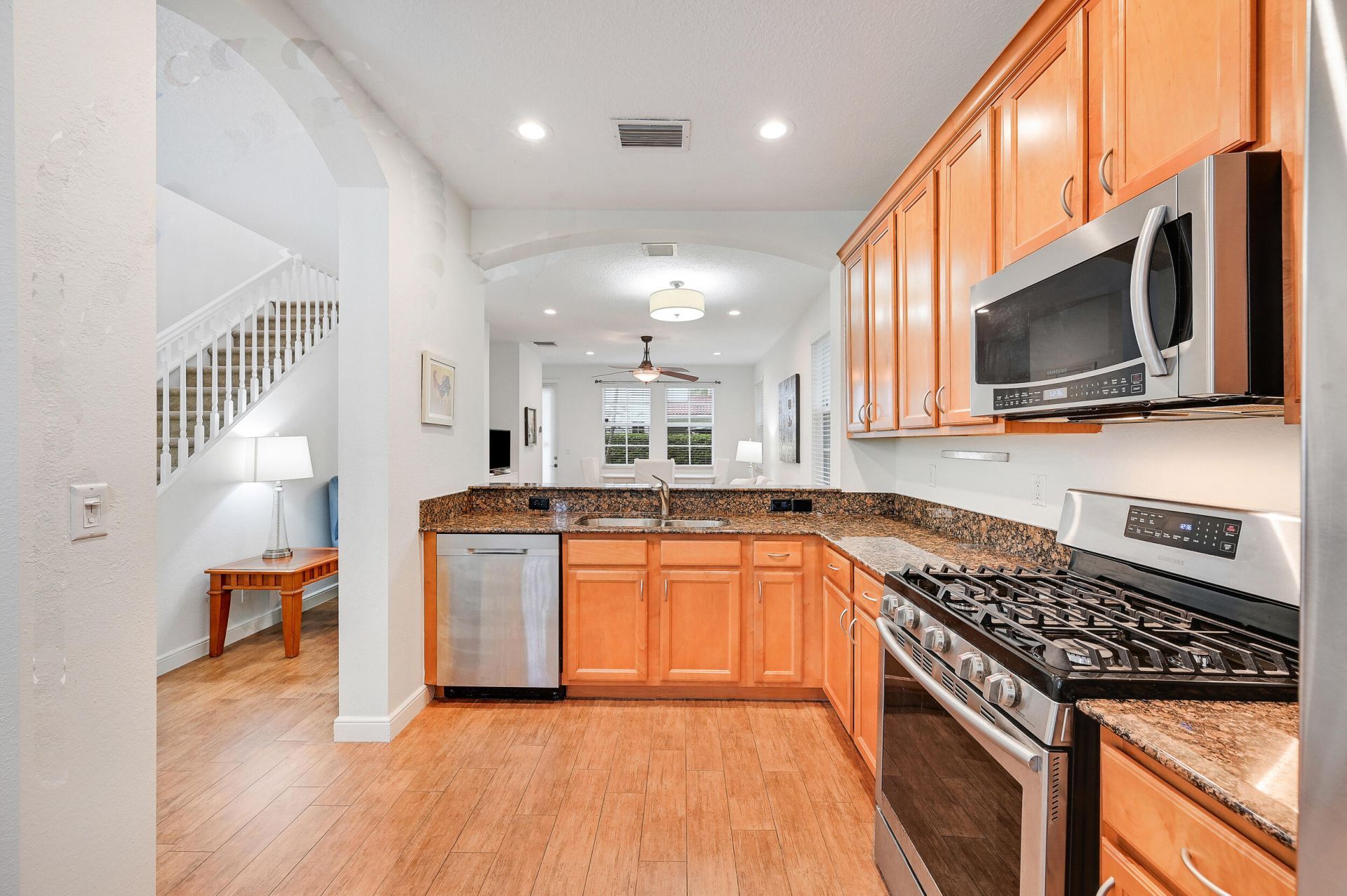 654 Castle Drive, Palm Beach Gardens, FL 33410 Photo