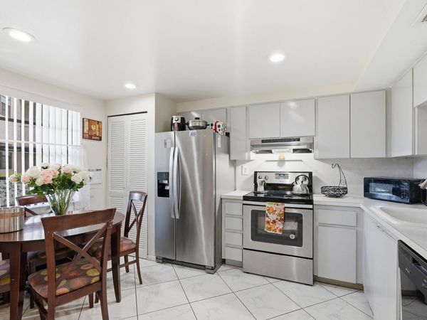 1000 Colony Point Circle, Unit 110, Pembroke Pines, FL 33026