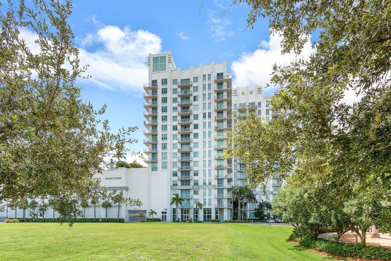 300 S Australian Avenue, Unit 1104, West Palm Beach, FL 33401 Photo