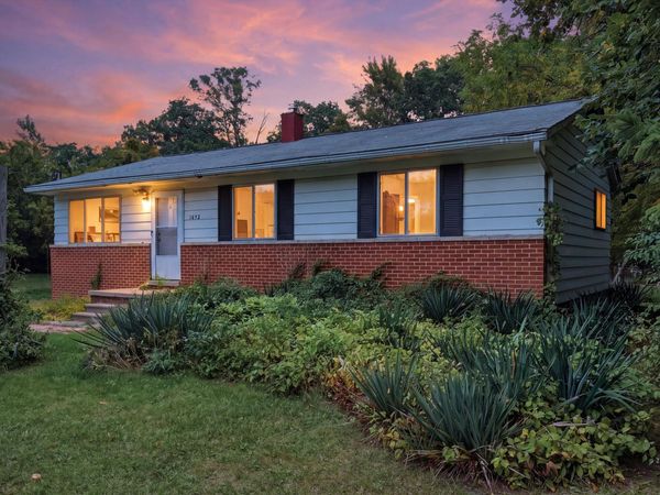 1692 N Hix Road, Westland, MI 48185
