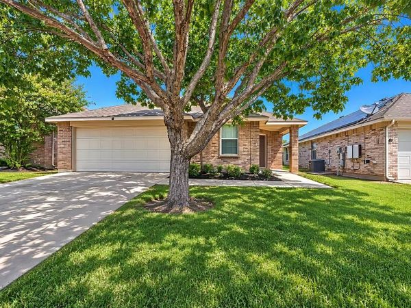 625 Horn Street, Crowley, TX 76036