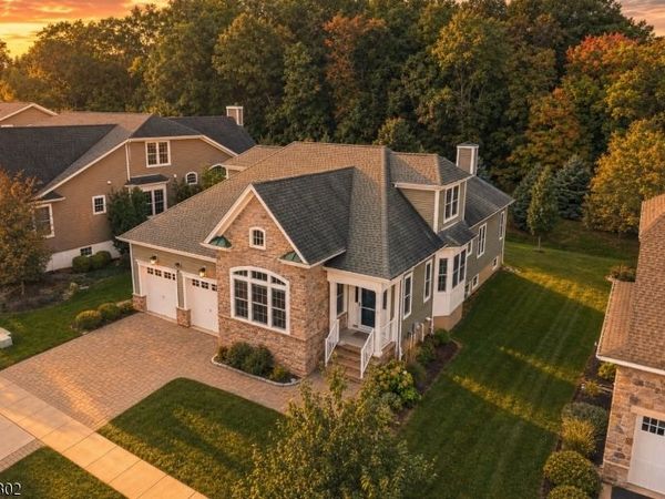 7 Portland Dr, Montgomery, NJ 08558