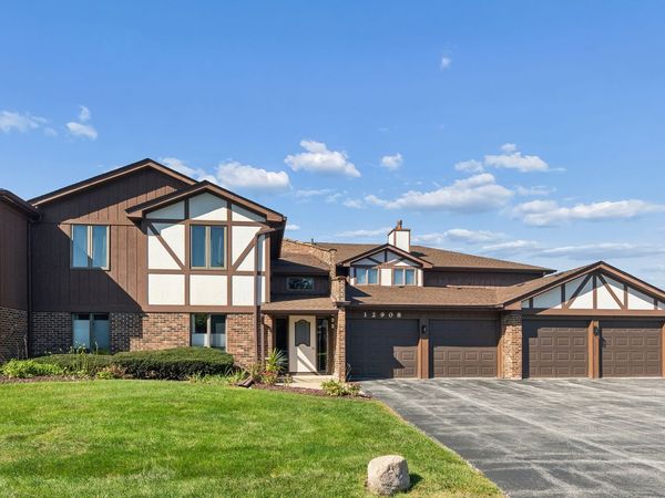 12908 Mill Drive E, Unit B2, Palos Park, IL 60464