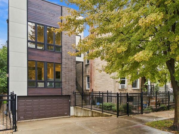 2205 N Talman Avenue , Chicago, IL 60647