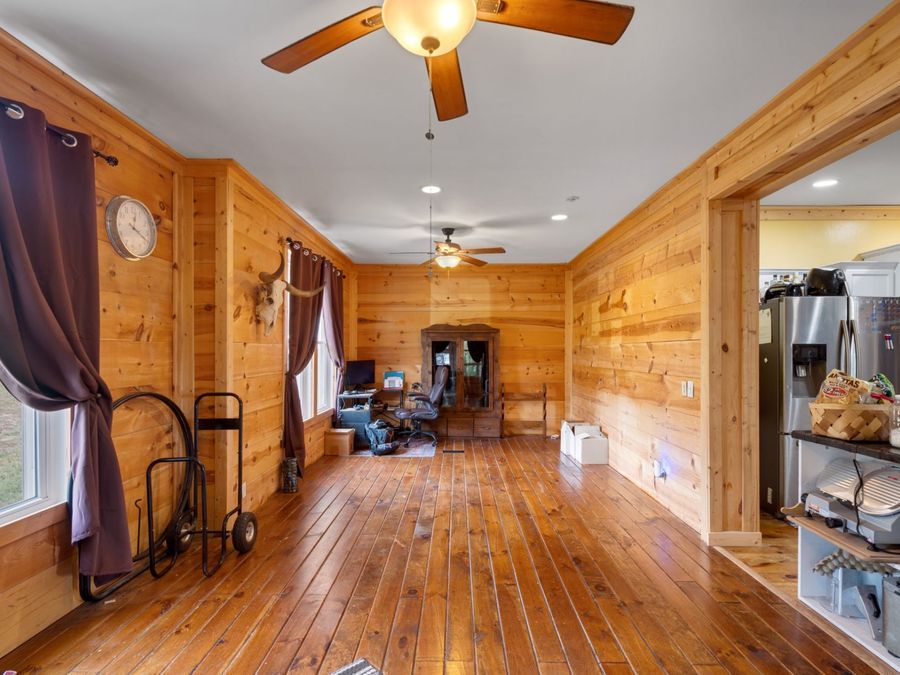 Property Image 29