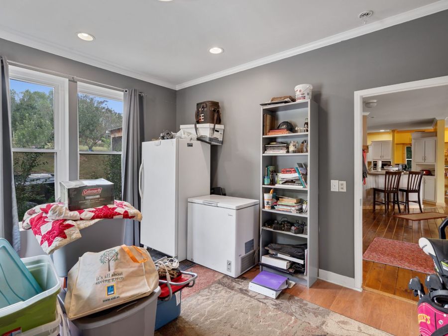 Property Image 36