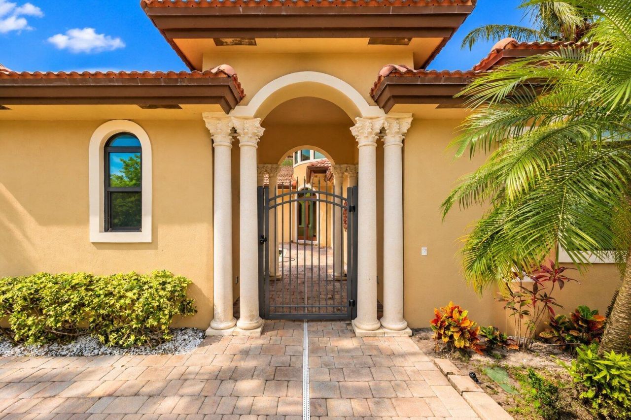 4190 Gleneagles Drive, Boynton Beach, FL 33436 Photo