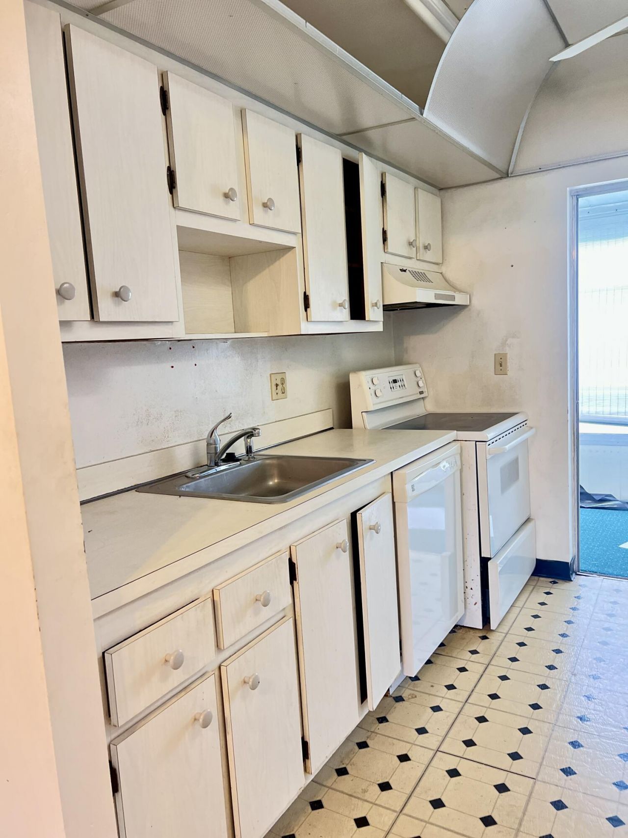 601 NW 78th Terrace, Unit 205, Margate, FL 33063 Photo