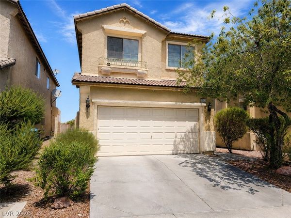 8532 Sweet Cedar Avenue , Las Vegas, NV 89143