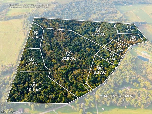 10772 Lawndell Road SW, Navarre, OH 44608