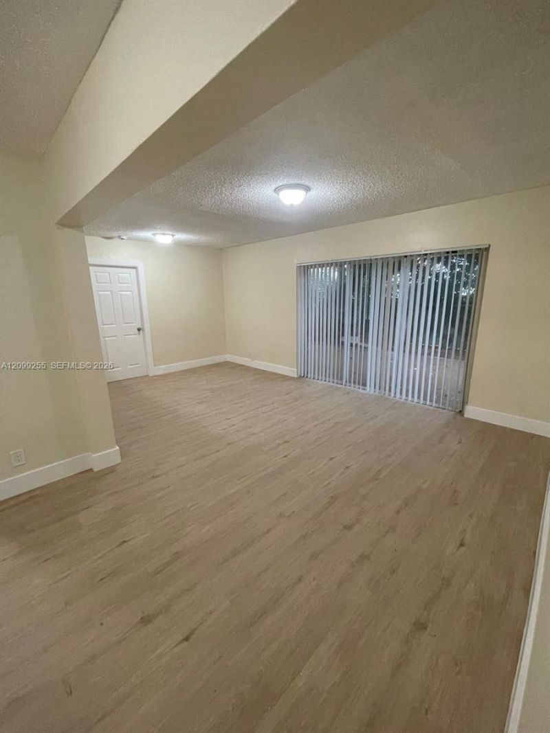 4986 SW 7th St , Margate, FL 33068 Photo