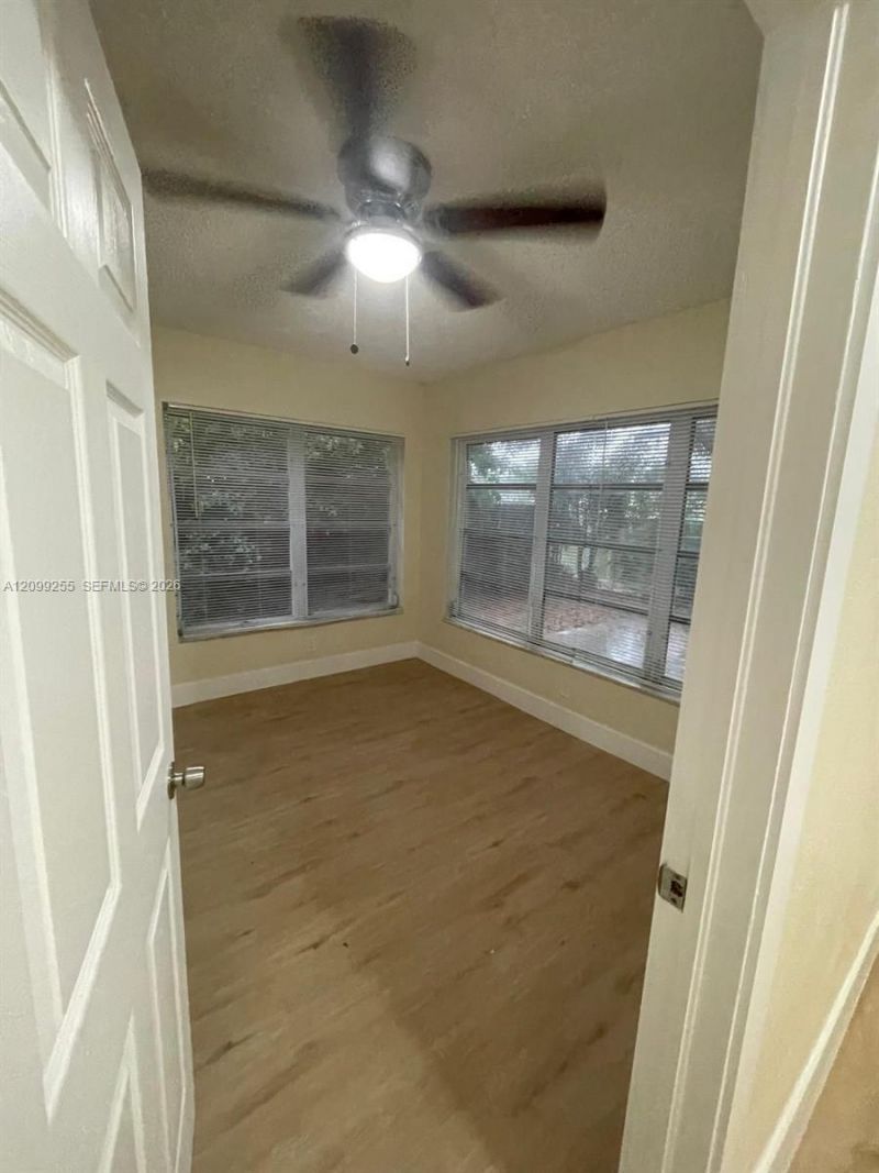 4986 SW 7th St , Margate, FL 33068 Photo