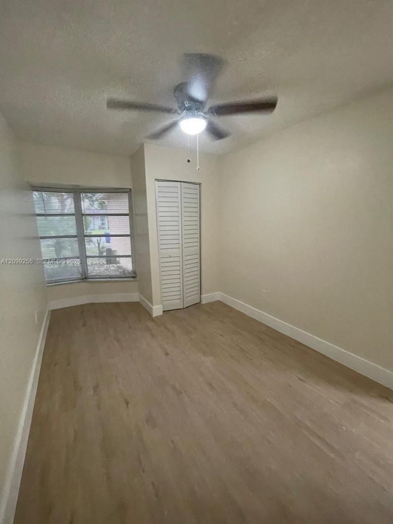 4986 SW 7th St , Margate, FL 33068 Photo