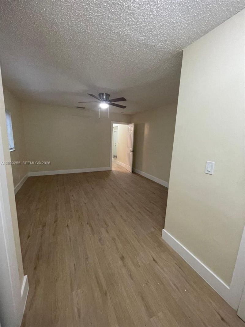 4986 SW 7th St , Margate, FL 33068 Photo