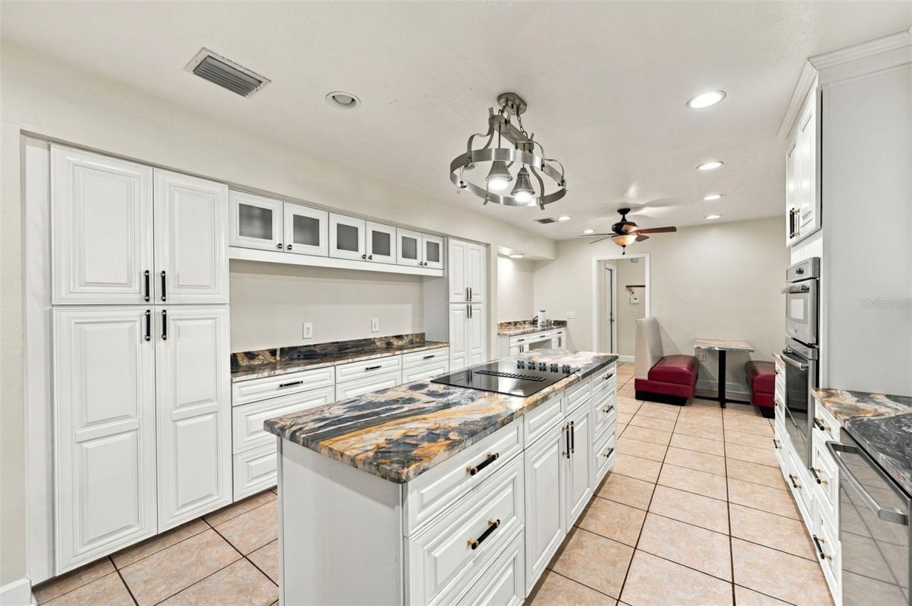 115 Hickory Creek Drive, Brandon, FL 33511 Photo
