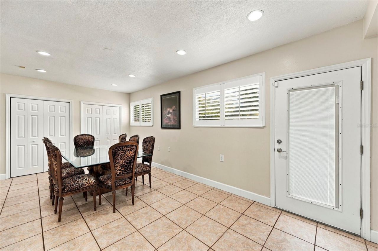 115 Hickory Creek Drive, Brandon, FL 33511 Photo
