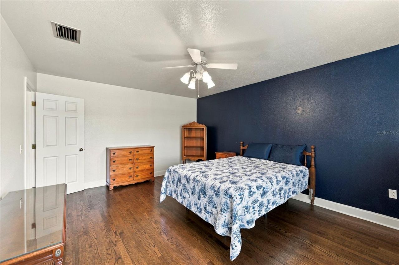 115 Hickory Creek Drive, Brandon, FL 33511 Photo